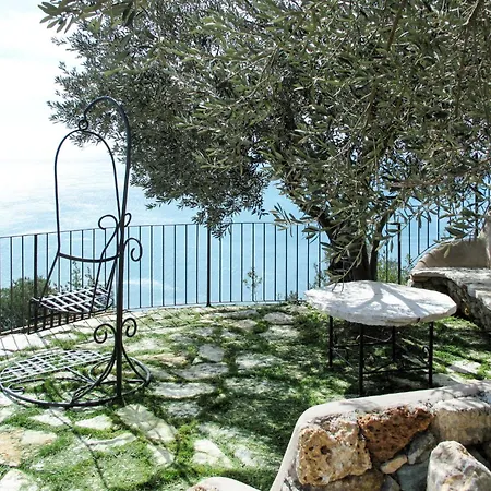 Francesca - Vgo210 By Interhome * Varigotti